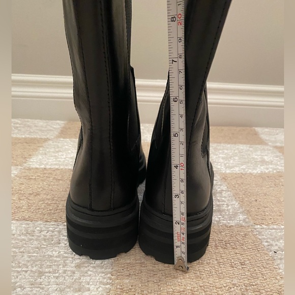 Madewell The Poppy tall lugsole boot - Picture 6 of 10